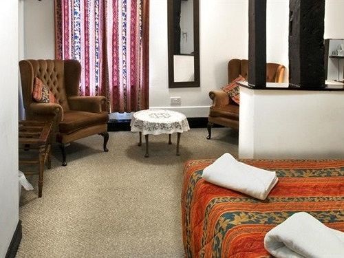 Llanfyllin Cain Valley Hotel מראה חיצוני תמונה