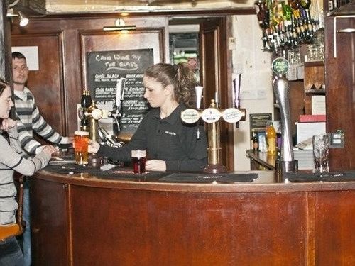 Llanfyllin Cain Valley Hotel מראה חיצוני תמונה